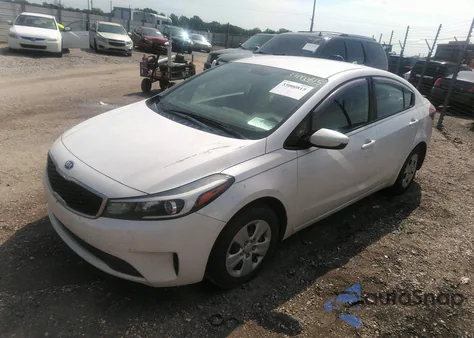 2017 Kia Forte Lx из США, поврежденный, VIN 3KPFL4A79HE120709